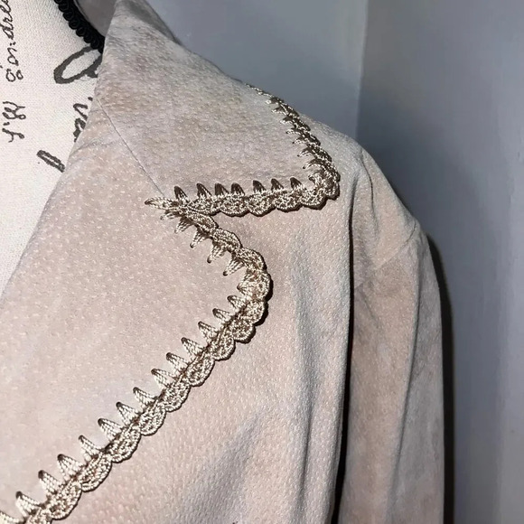 Outbrook Woman,1X tan embroidered leather tassel tie front long sleeve jacket
￼ - Picture 3 of 16